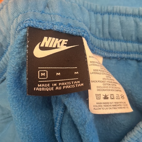 Men’s Nike “Just Do It” Sweatshorts - Picture 6 of 6